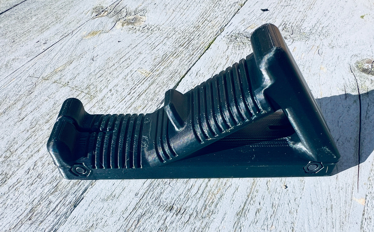 Picatinny foregrip